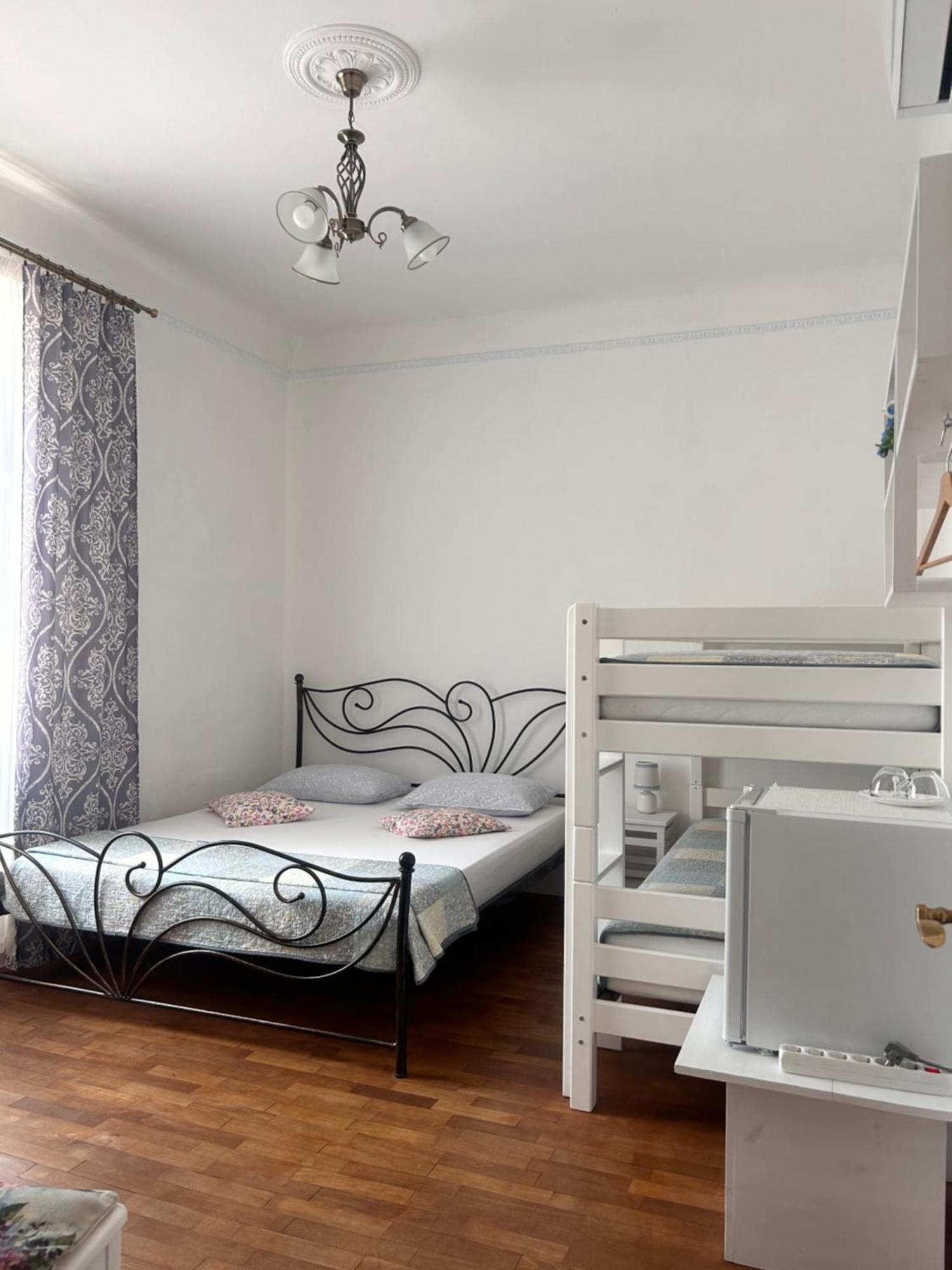 Guest House Изола Экстерьер фото