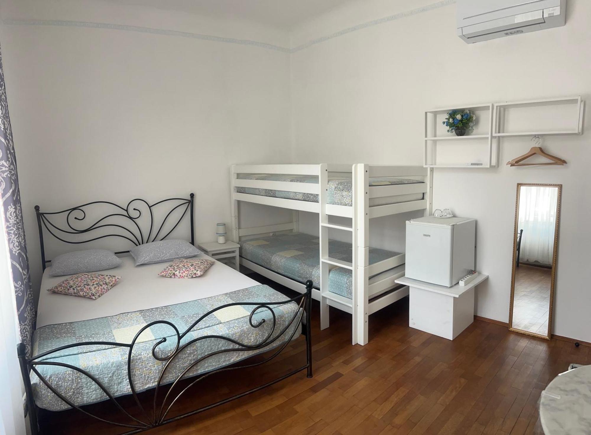 Guest House Изола Экстерьер фото